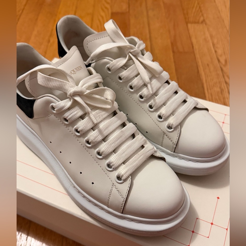 Alexander McQueen White and Black Women's Sneakers